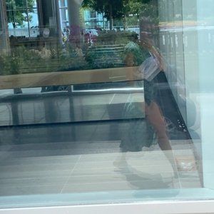 Meet your Posher, Alice!